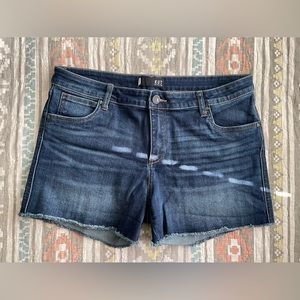 NWOT KUT Gidget Fray Denim Shorts
